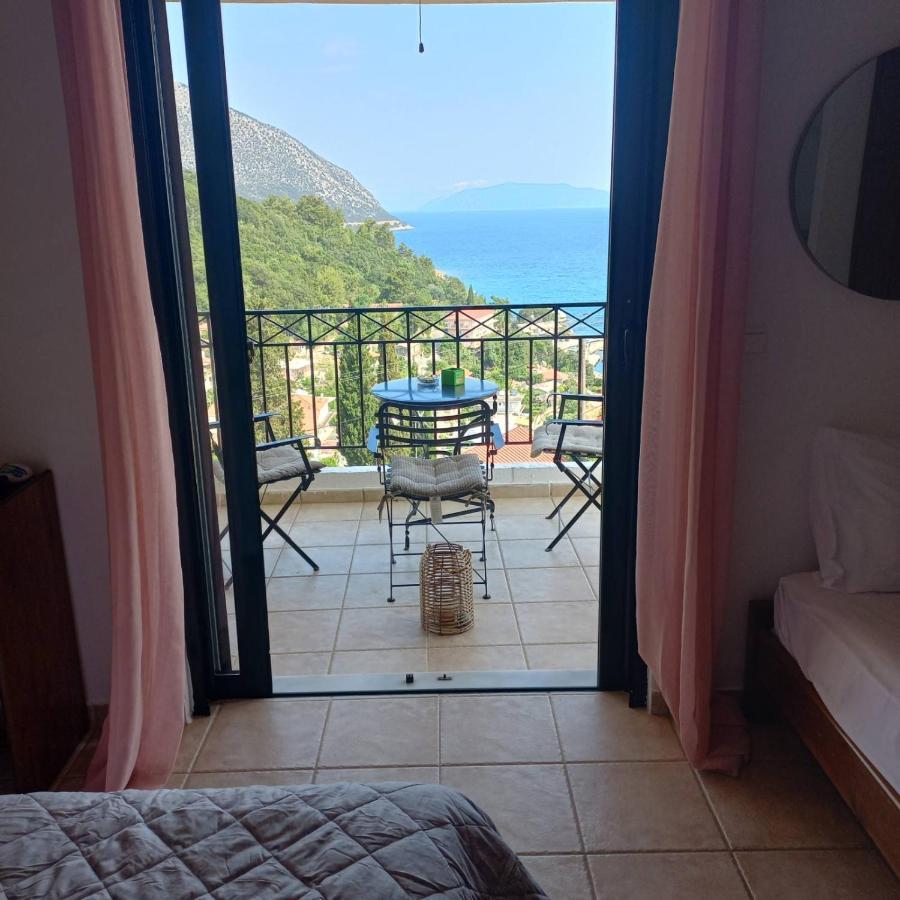 Giannatos' Studios - Makis Poros  Buitenkant foto